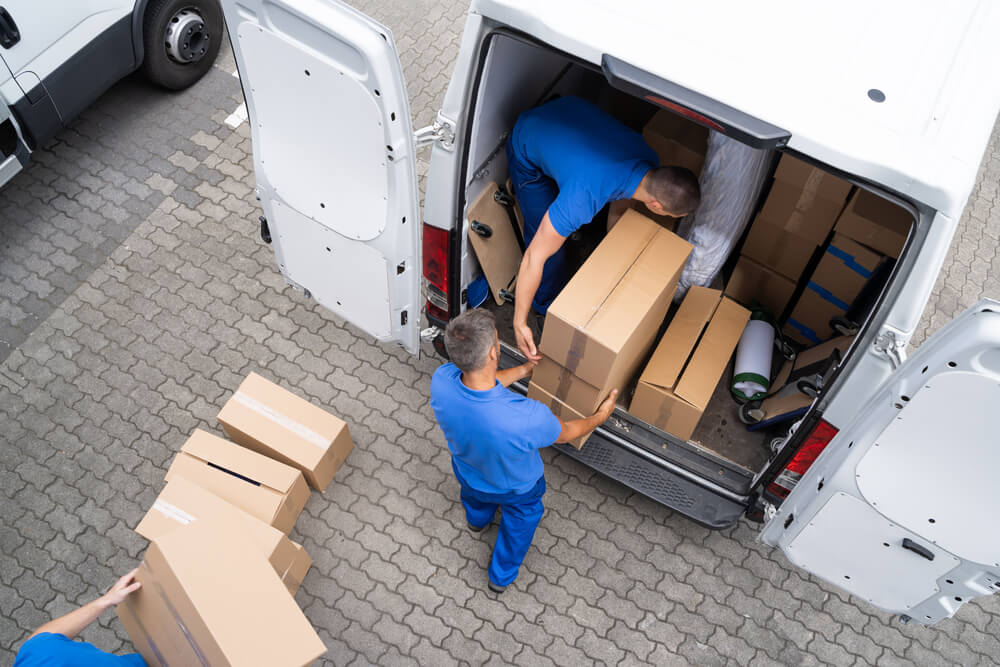 Moving Company Offering Real-time Customer Support